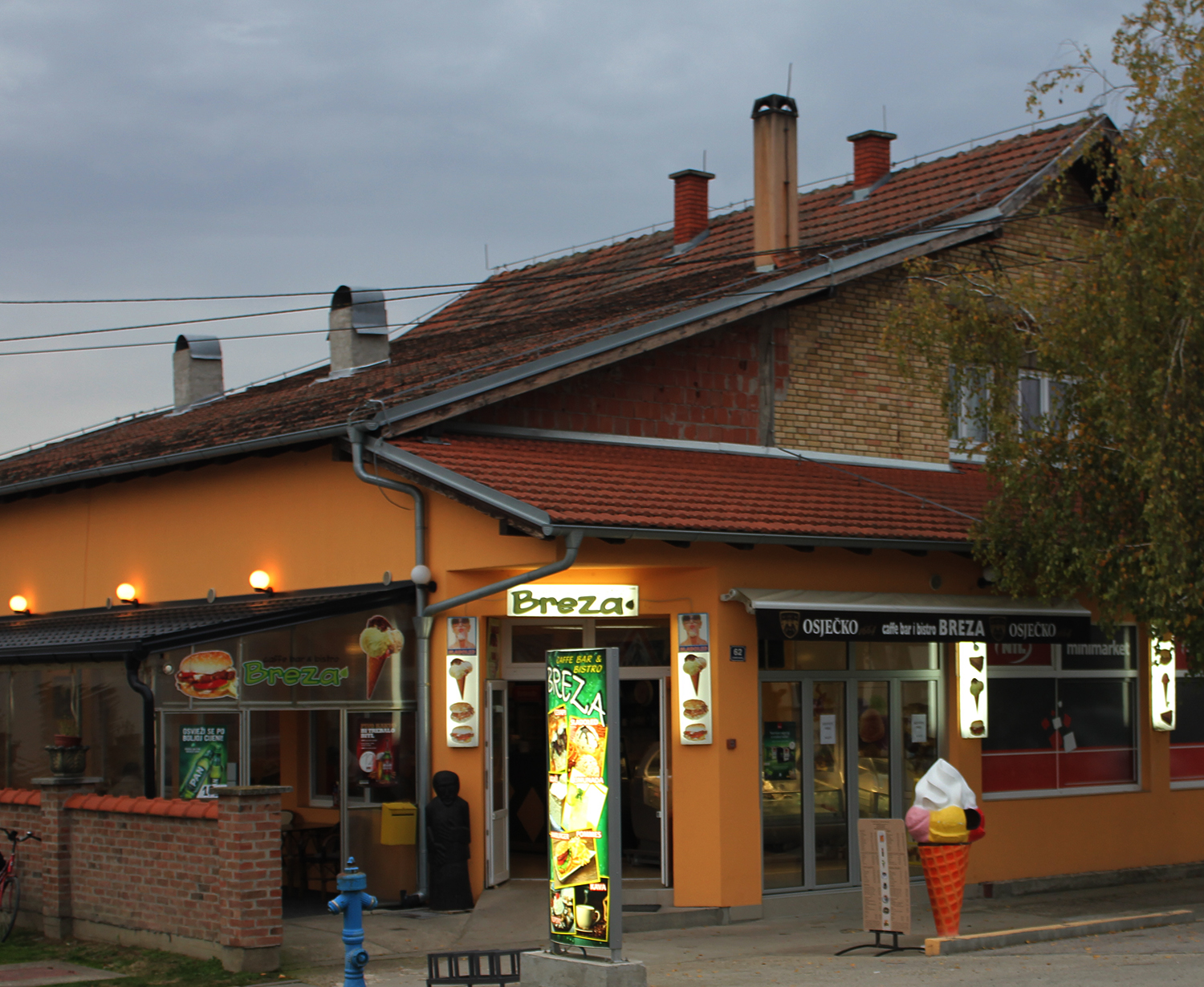 Caffe bar Bistro Breza