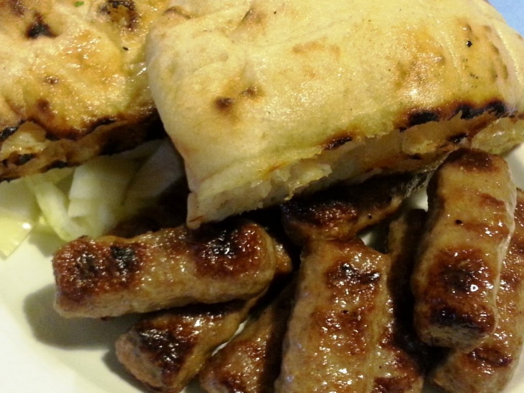 Cafe Bar Bistro Breza Slasticarnica Ernestinovo